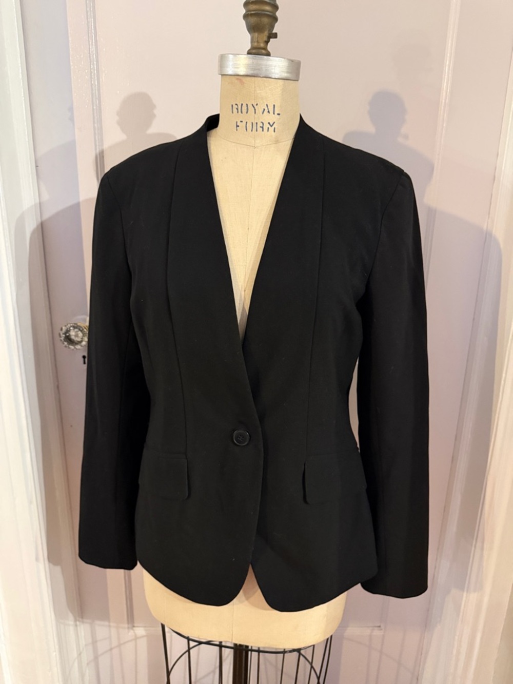 New York & Co. Black Women's Tailored Blazer Jacket - Classic Single-Button 12